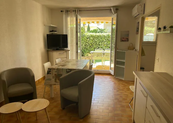 Appart-St Cyr Sur Mer-La Madrague-4Pers-Parking