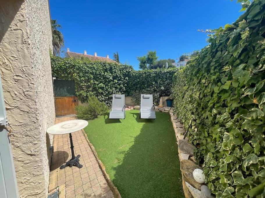 Appart-st Cyr Sur Mer-la Madrague-4pers-parking Apartment *